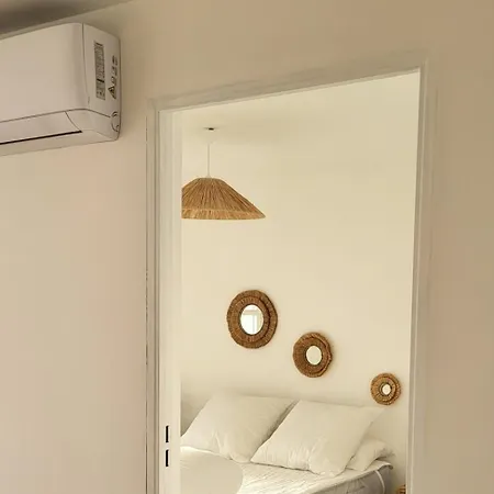 Bambou 30m From The Renovated Air-conditioned Private Car Pa Apartment Le Grau-du-Roi